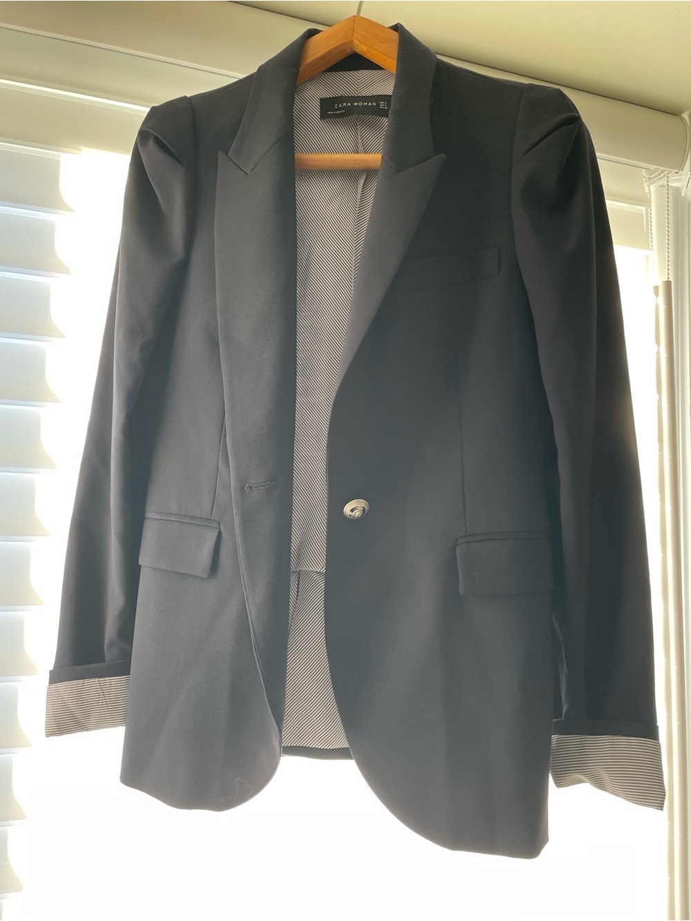Zara Single-Button Tailored Blazer